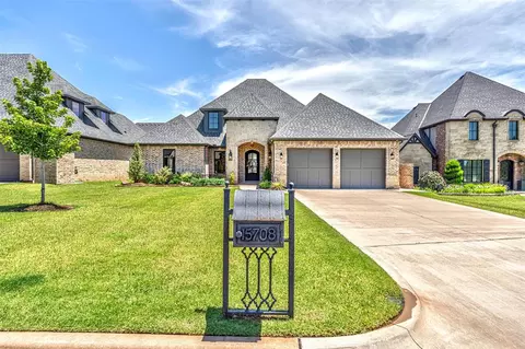 15708 James Thomas Ct, Edmond, OK 73013