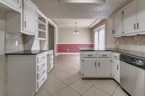 216 E Platt Dr, Yukon, OK 73099 photo 33