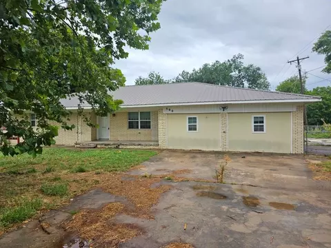 300 N N Pne, Stratford, OK 74872