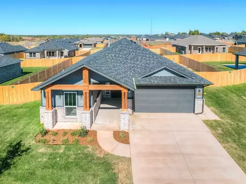 323 Megan Ct, Blanchard, OK 73010