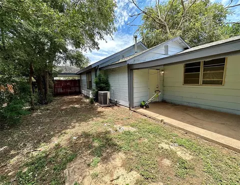 1208 N Willard St, Altus, OK 73521 photo 23