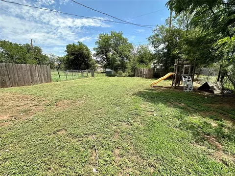 1208 N Willard St, Altus, OK 73521 photo 21