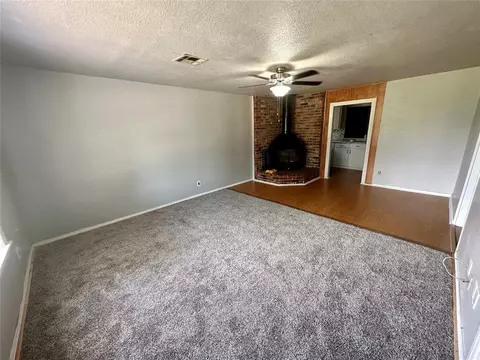 1208 N Willard St, Altus, OK 73521 photo 4