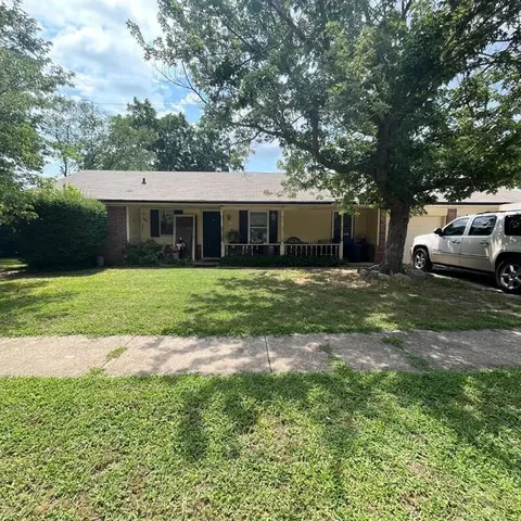 1524 Oakcliff Rd, Norman, OK 73071