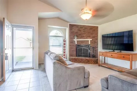 2146 S Robinson Ave, Moore, OK 73170 photo 7