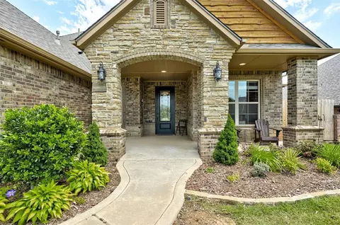 2308 Burning Tree, Norman, OK 73071 photo 5