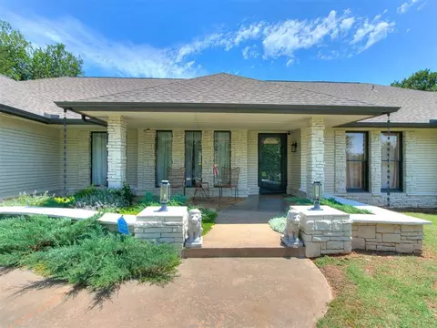 10700 E Apple Valley Rd, Oklahoma City, OK 73151
