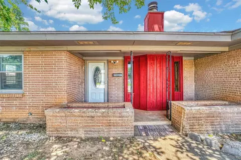 1621 Olga St, Altus, OK 73521 photo 5