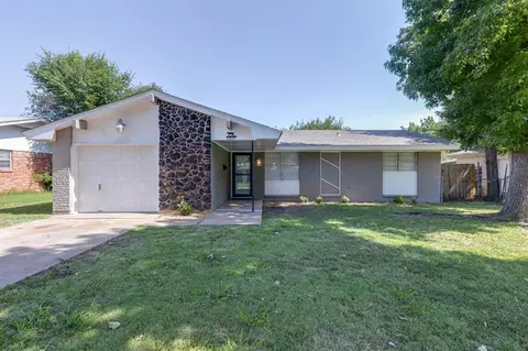 4317 SE 42nd St, Del City, OK 73115