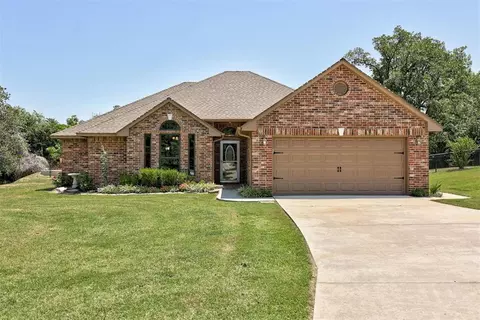 1950 Wagon Trail Blvd, Harrah, OK 73045