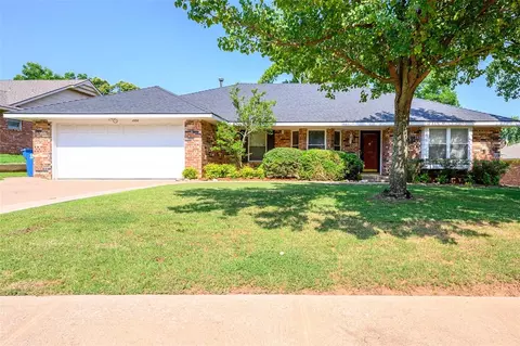1000 Pine Oak Dr, Edmond, OK 73034