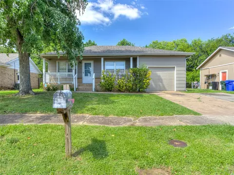 1630 N Crawford, Norman, OK 73069