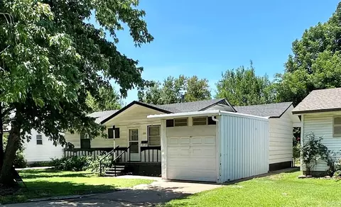 528 S 3rd St, Yukon, OK 73099 photo 4
