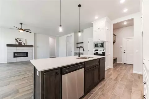 401 Rochester Ct, Tuttle, OK 73089 photo 11