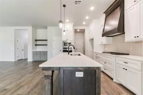 401 Rochester Ct, Tuttle, OK 73089 photo 7