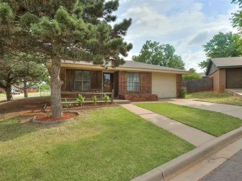 128 Elmwood Cir, Weatherford, OK 73096