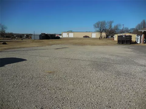 638 S Highway 77 Hwy, Davis, OK 73030