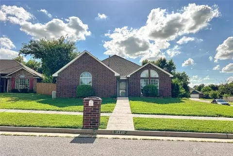 8341 NW Aspen Bnd, Oklahoma City, OK 73132
