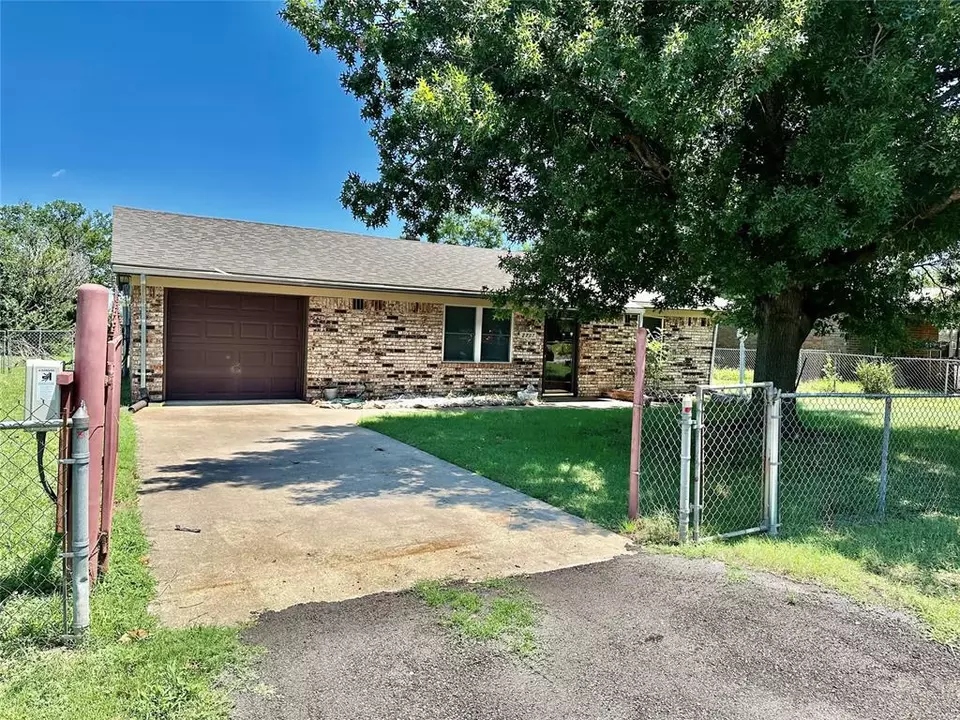  2707 County Street 2831, Chickasha, OK 73018 photo 1