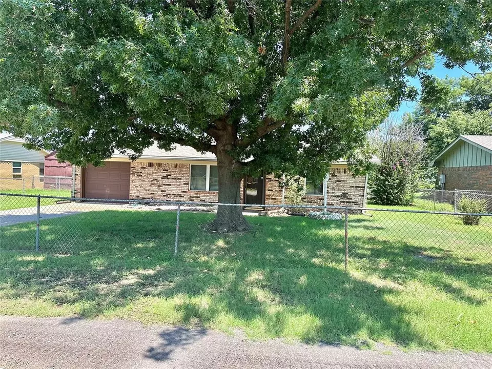  2707 County Street 2831, Chickasha, OK 73018 photo 2
