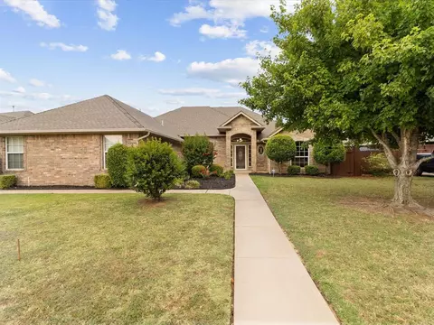 5504 Holly Brooke Ln, Oklahoma City, OK 73135