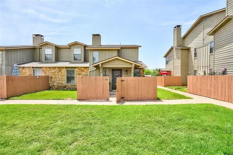 14333 N Pennsylvania Ave #31D, Oklahoma City, OK 73134