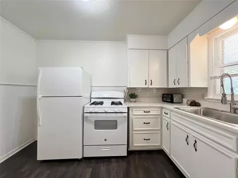 606 E Locust St, Tecumseh, OK 74873 photo 15