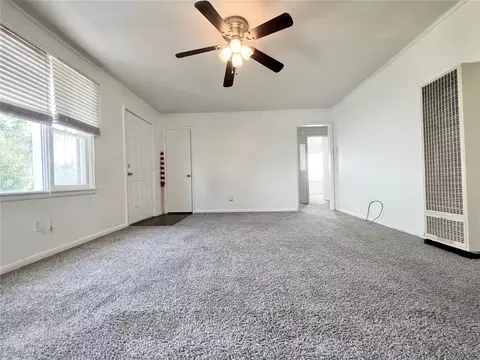 606 E Locust St, Tecumseh, OK 74873 photo 9