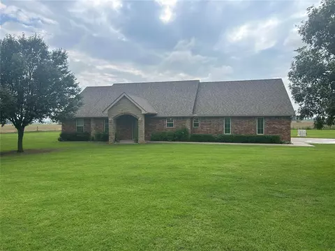 83471 N 2610 Rd, Watonga, OK 73772