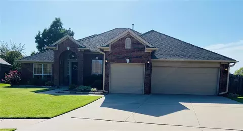4412 Whitmere Ct, Norman, OK 73072