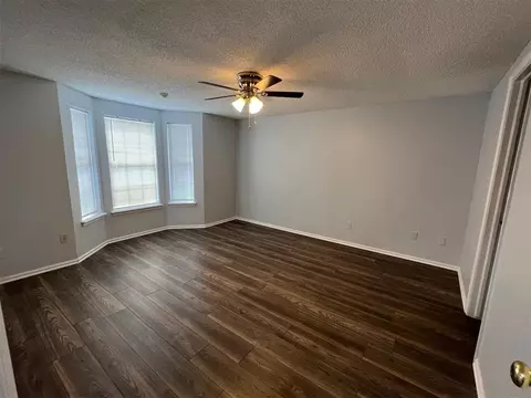 2108 Lakecrest Dr, Moore, OK 73170 photo 8