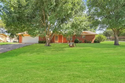 701 W 4th St, Cordell, OK 73632