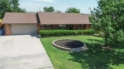 2119 Van Buren Ne Ave, Piedmont, OK 73078