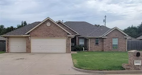 11056 Sheffield St, Midwest City, OK 73130