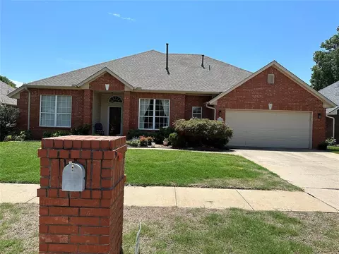 4920 Baker St, Norman, OK 73072