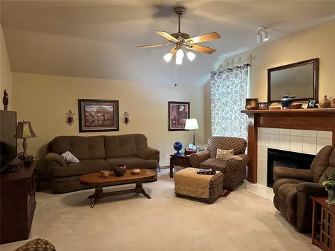 4920 Baker St, Norman, OK 73072 photo 2