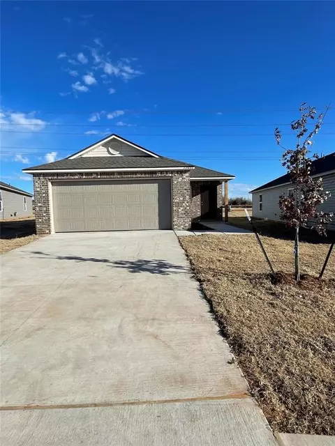 12037 SW 31 St, Yukon, OK 73099