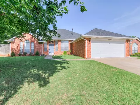 10301 Carrick Ln, Oklahoma City, OK 73162