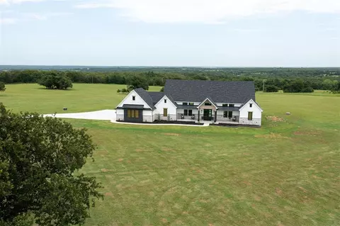 10181 White Oak Rdg, Arcadia, OK 73007