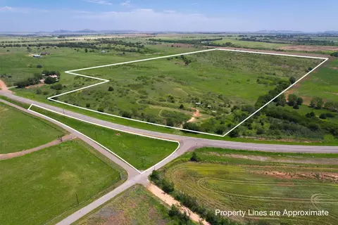 E 283 Highway, Mangum, OK 73554