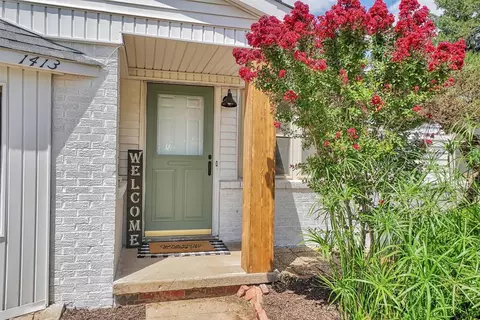 1413 Dill St, Altus, OK 73521 photo 5