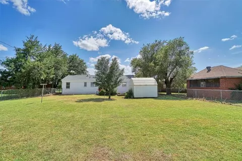 1413 Dill St, Altus, OK 73521 photo 33