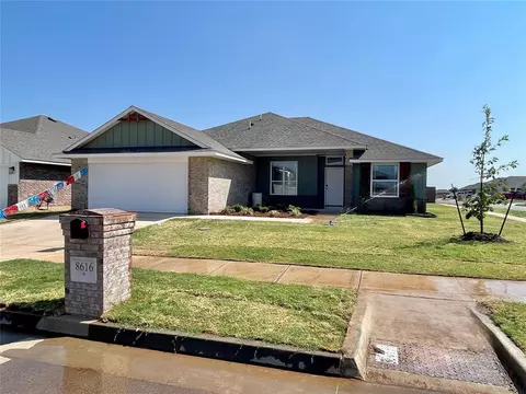 8616 NW 77th St, Oklahoma City, OK 73132