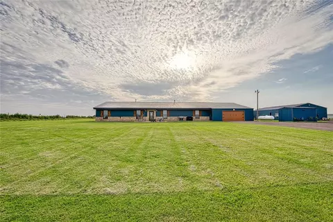 10971 N 2030 Rd, Elk City, OK 73644