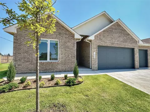 5900 NW 158th St, Edmond, OK 73013