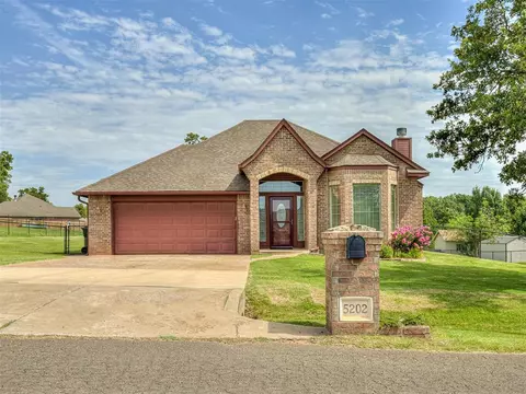5202 Fawn Run, Guthrie, OK 73044