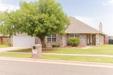 3904 Tori Pl, Yukon, OK 73099