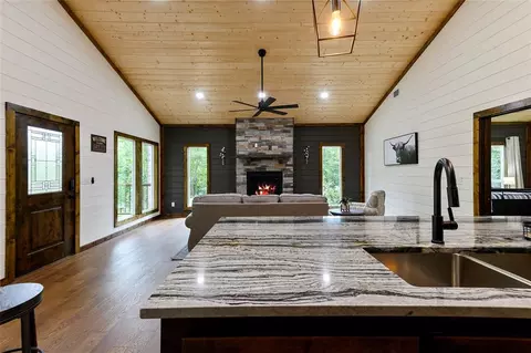 265 Split Log Trl, Broken Bow, OK 74728 photo 16