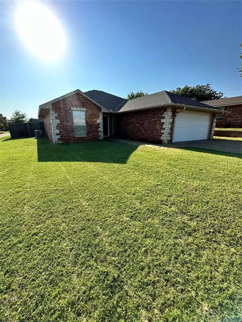 121 Jami Ave, Weatherford, OK 73096