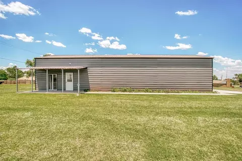 416 Evans Ave, Custer City, OK 73639